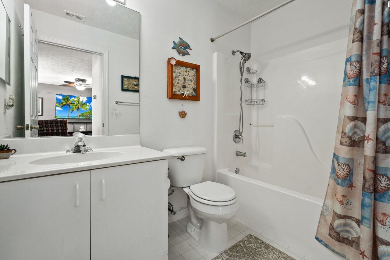 6661 Nuevo Lagos, Fort Pierce, FL 34951 Photo