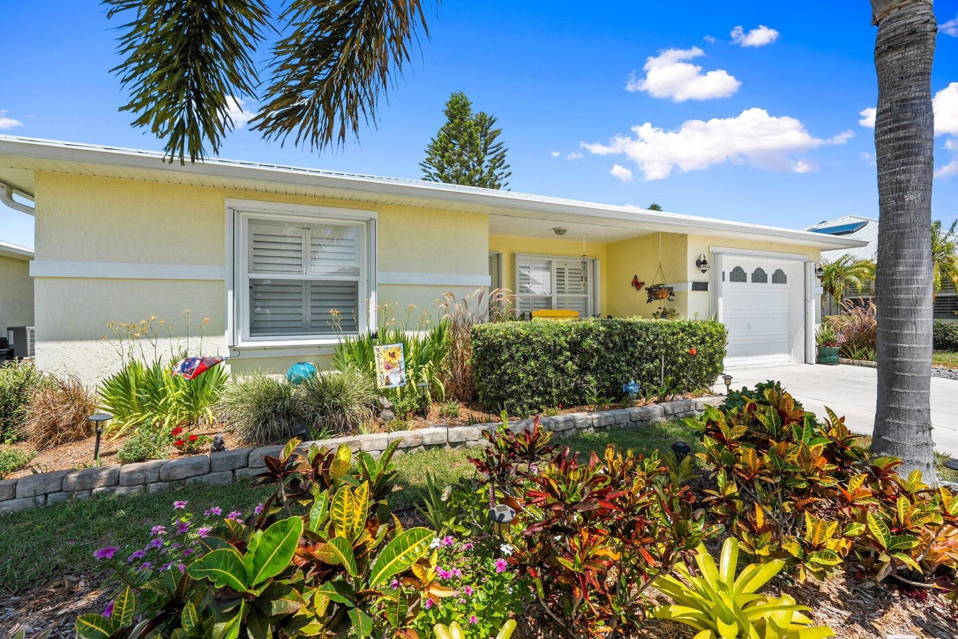 6661 Nuevo Lagos, Fort Pierce, FL 34951 Photo