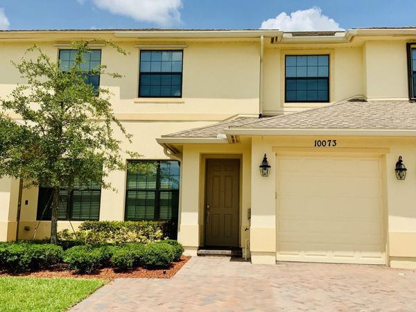 10073 W Villa Circle, Vero Beach, FL 32966