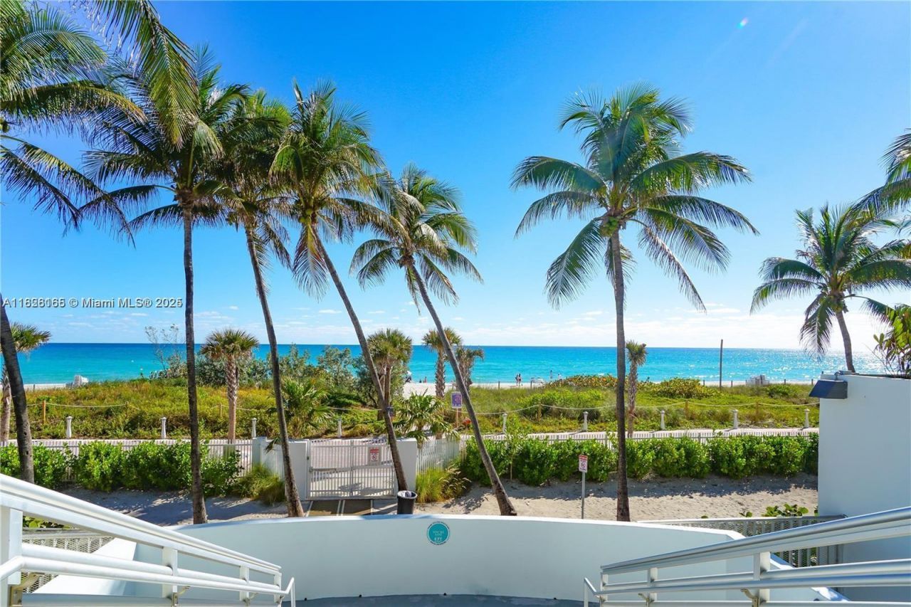 5151 Collins Ave, Unit 535, Miami Beach, FL 33140 Photo