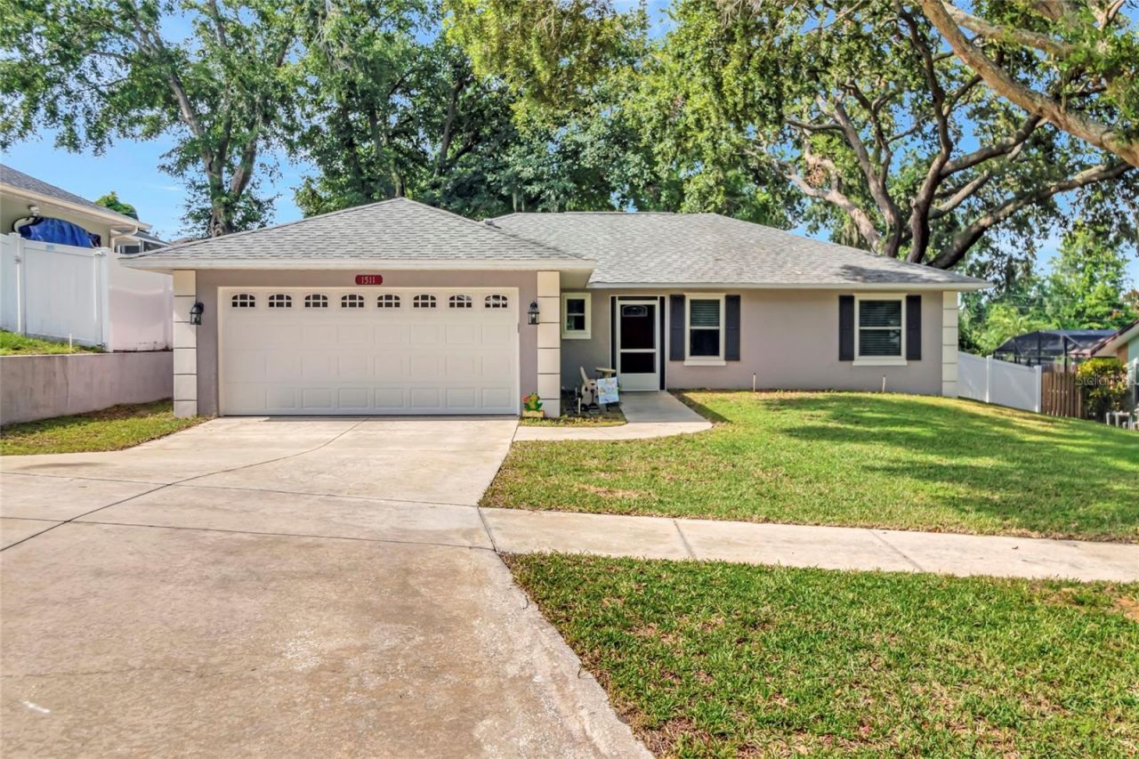 1511 W Magnolia Street, Clermont, FL 34711 Main Photo