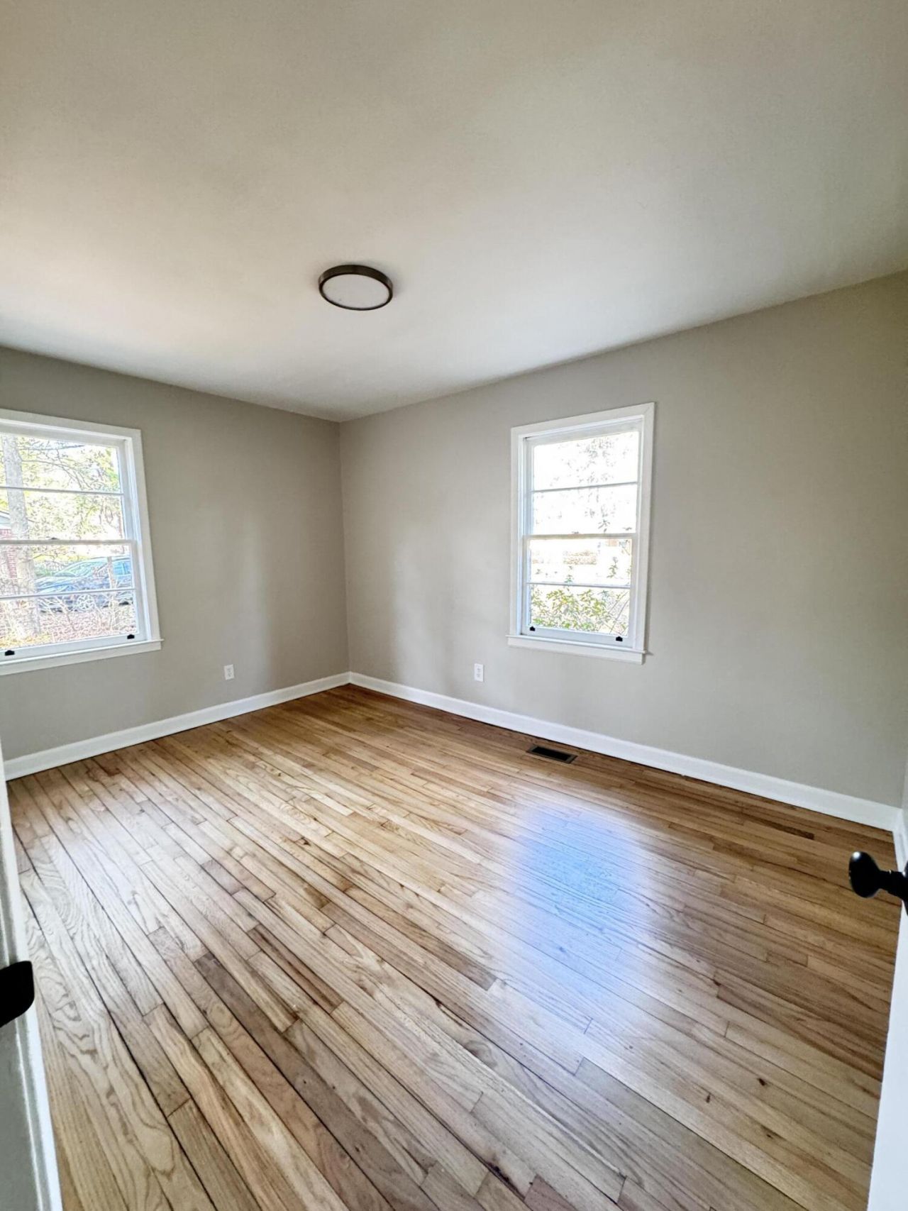 114 Madison Street Photo 13