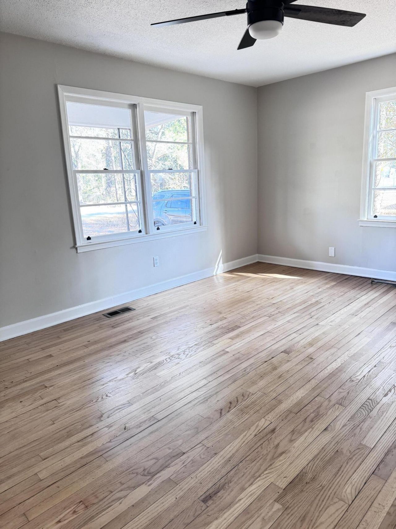 114 Madison Street Photo 16