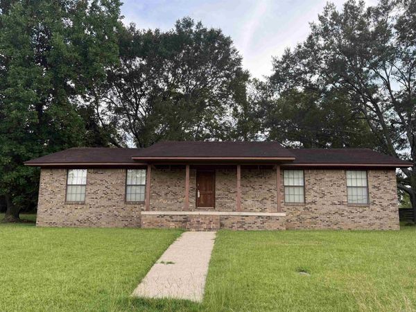 1313 Park Street, Nashville, AR 71852