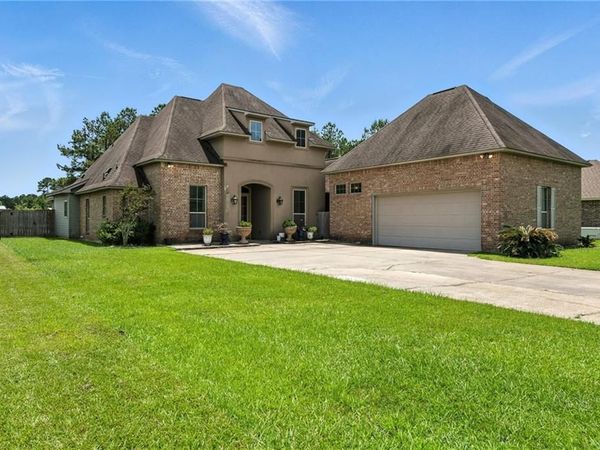 23628 MADISONVILLE Court, Ponchatoula, LA 70454