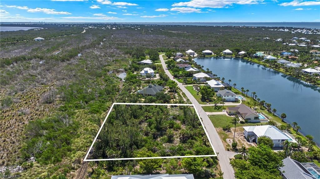 554 Lake Murex Cir, Sanibel, FL 33957 Photo