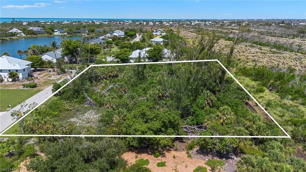 554 Lake Murex Cir, Sanibel, FL 33957 Photo