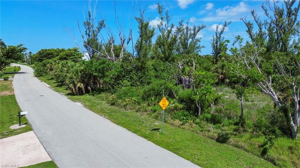 554 Lake Murex Cir, Sanibel, FL 33957 Photo