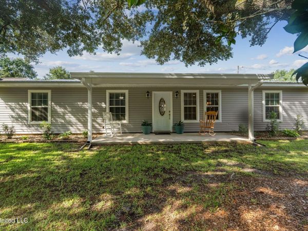 480 Saint Charles Street, Bay Saint Louis, MS 39520