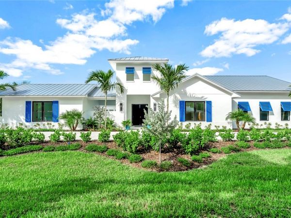 985 Clipper Road, Vero Beach, FL 32963