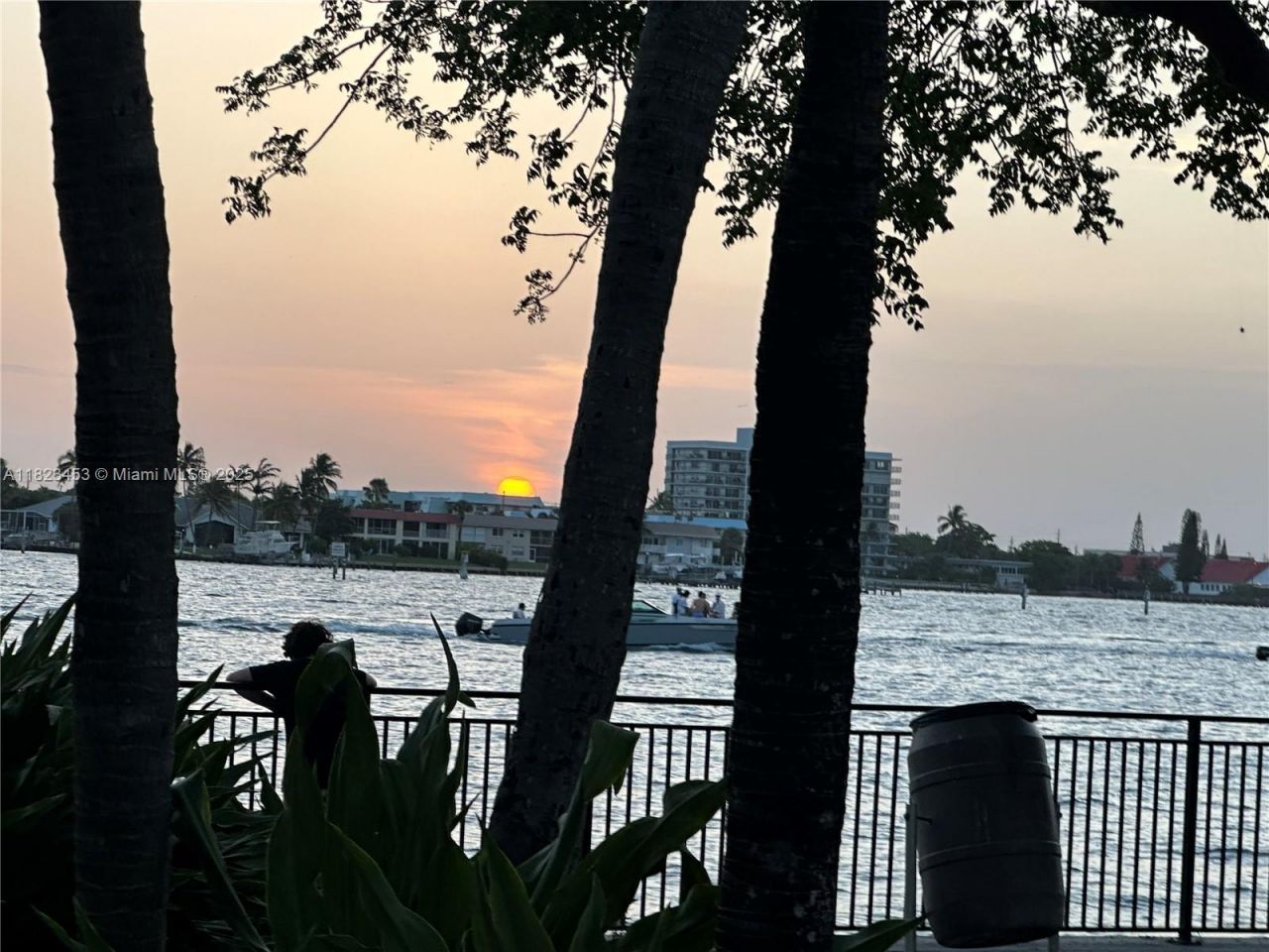 201 E 28th St, Riviera Beach, FL 33404 Photo