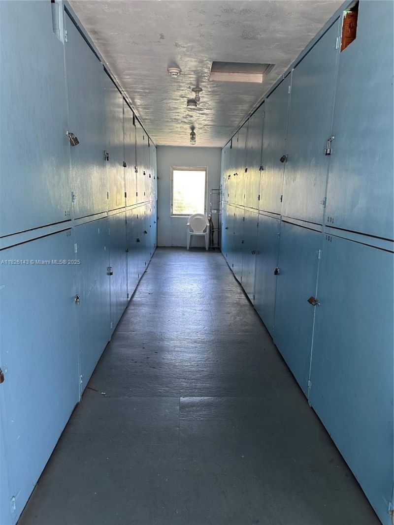 801 Atlantic Shores Blvd, Unit 207, Hallandale Beach, FL 33009 Photo