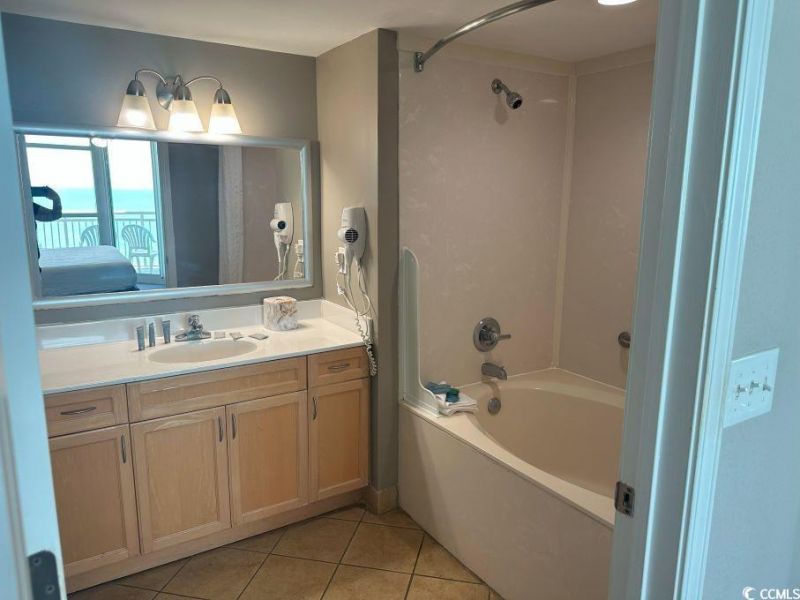 3601 N Ocean Blvd. Photo 20