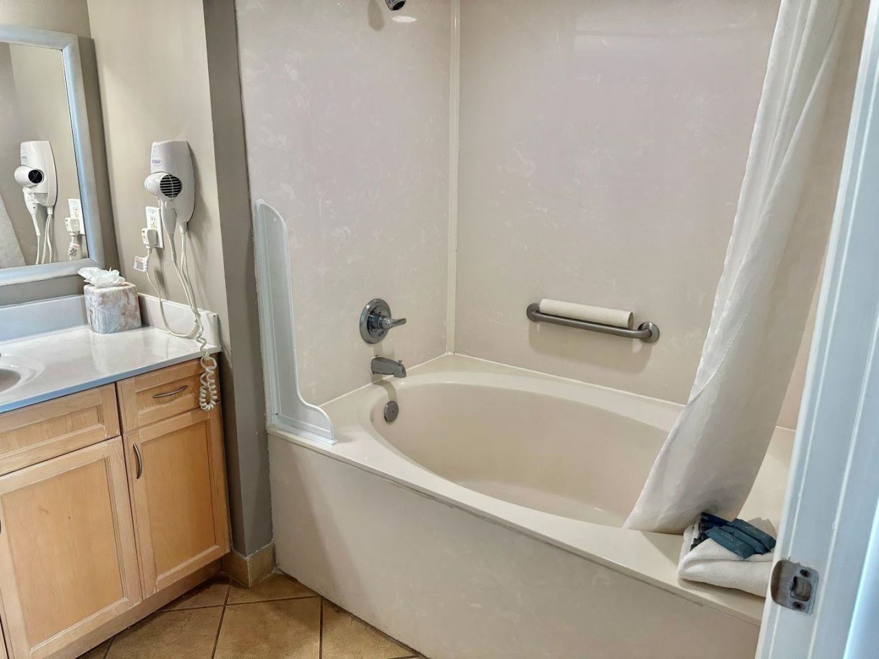 3601 N Ocean Blvd. Photo 21