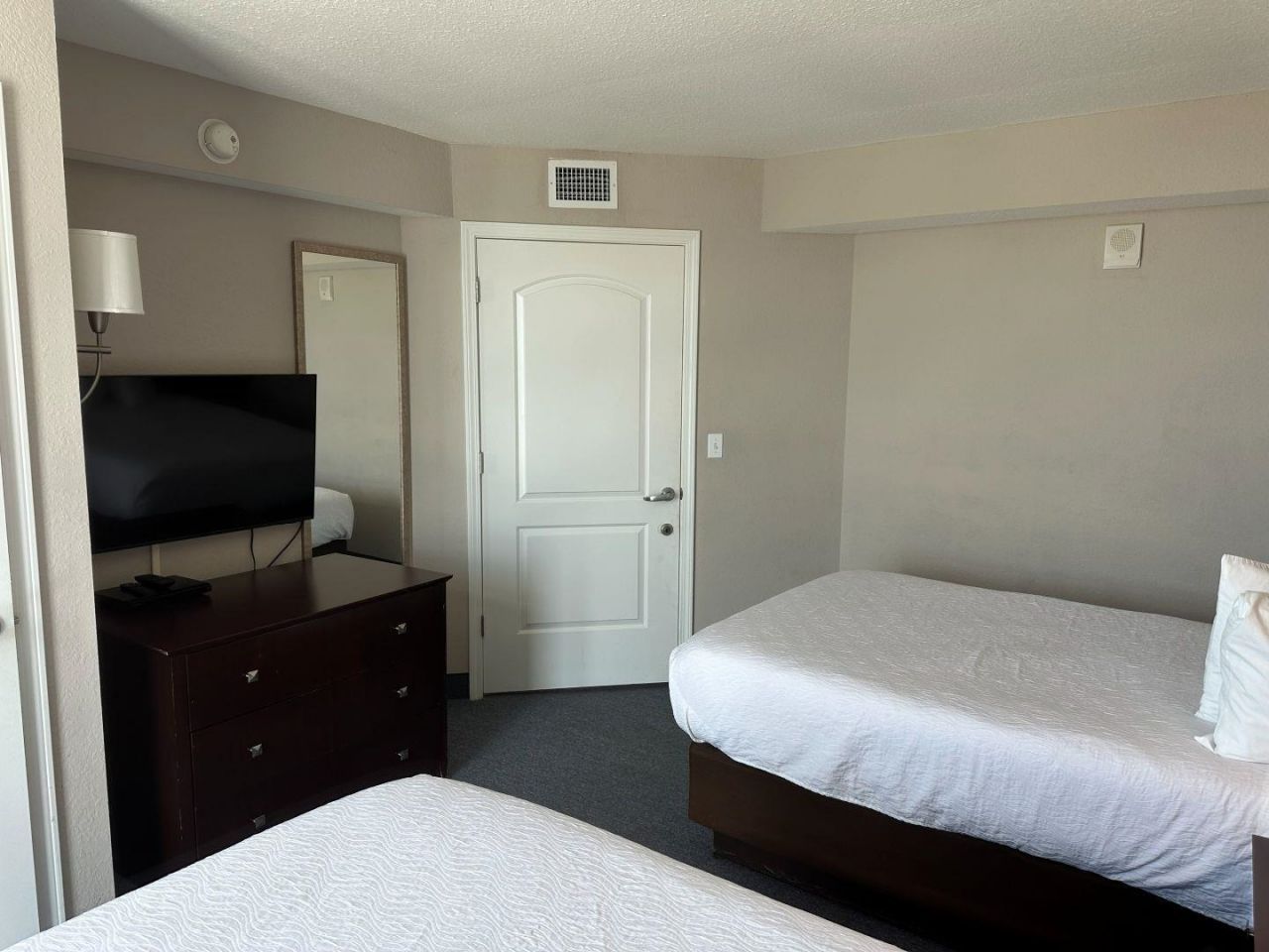 3601 N Ocean Blvd. Photo 25