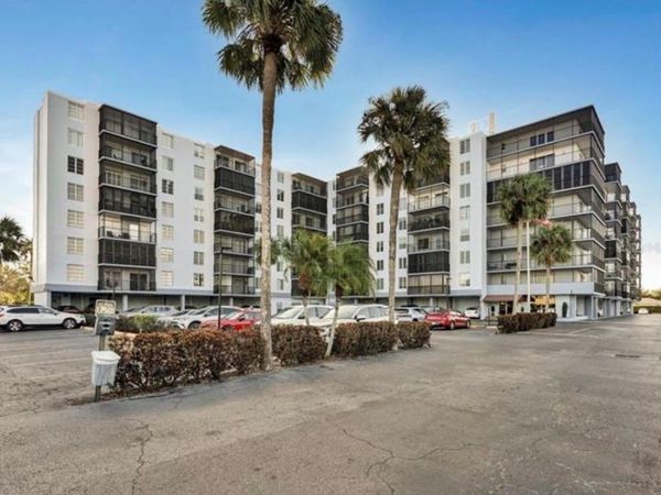 2901 26TH STREET W, Unit 301, BRADENTON, FL 34205