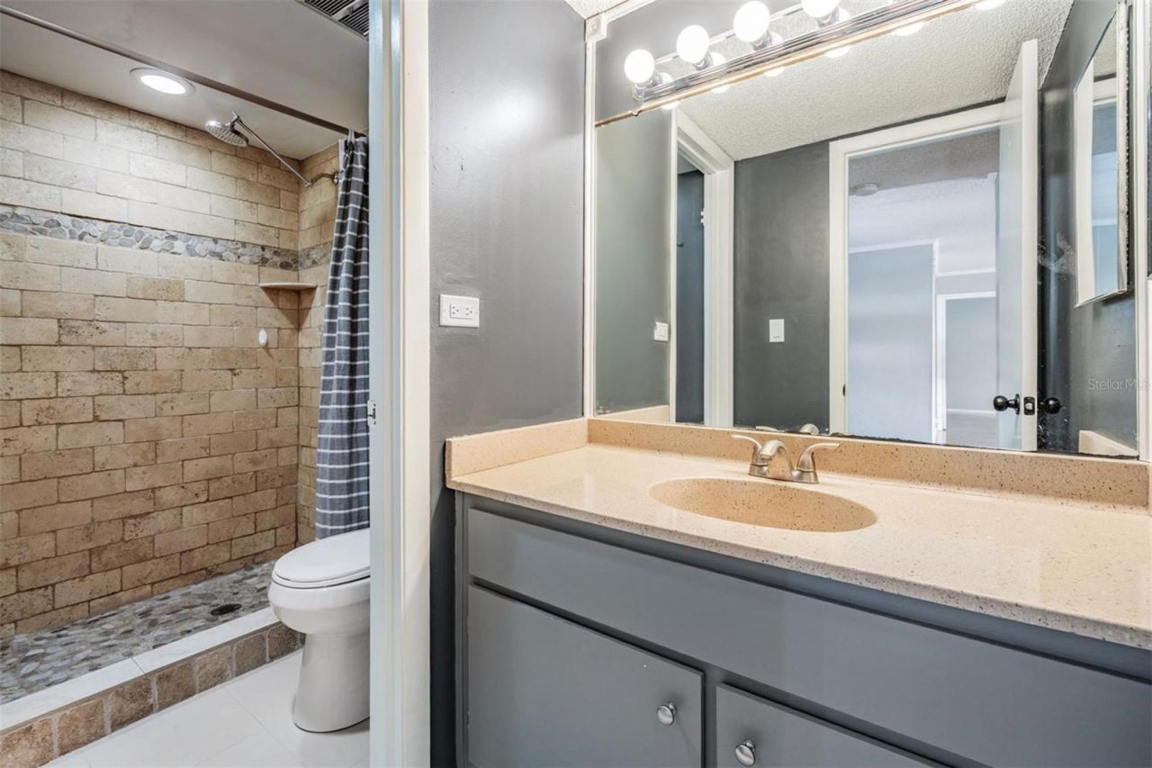 2901 26th Street W, Unit 301, Bradenton, FL 34205 Photo