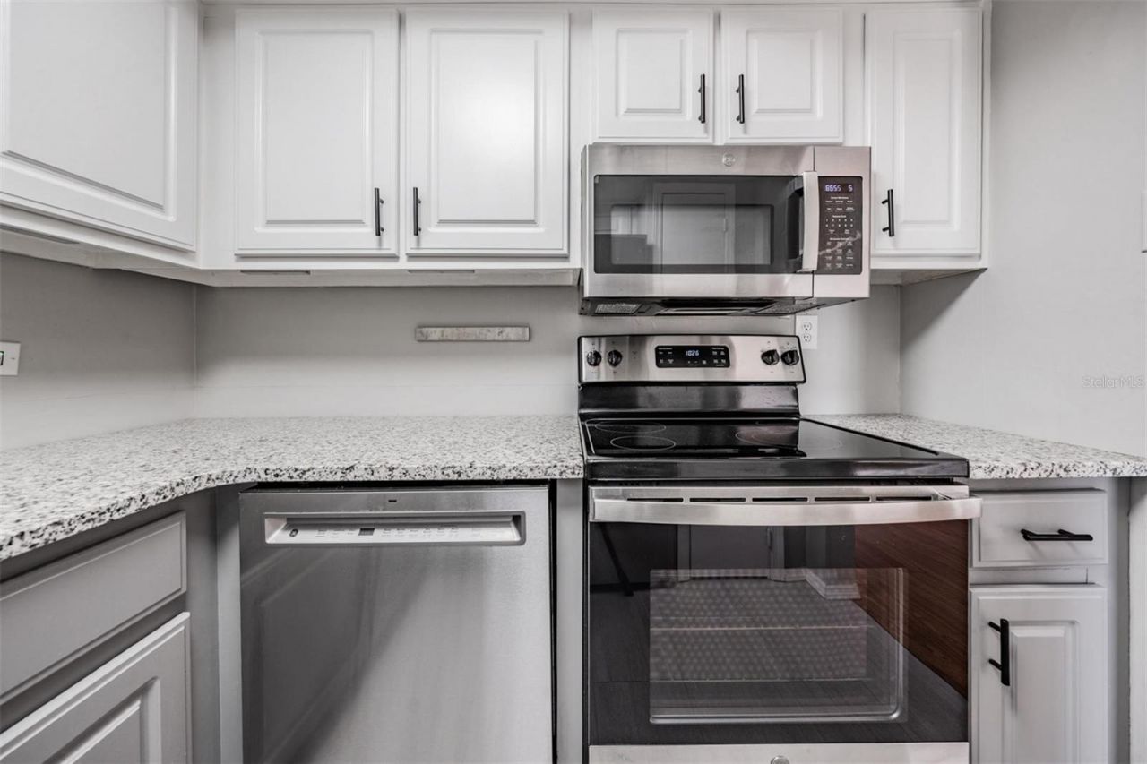 2901 26th Street W, Unit 301, Bradenton, FL 34205 Photo