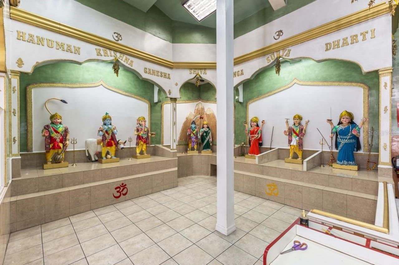 6348 All American Boulevard, Orlando, FL 32810 Photo