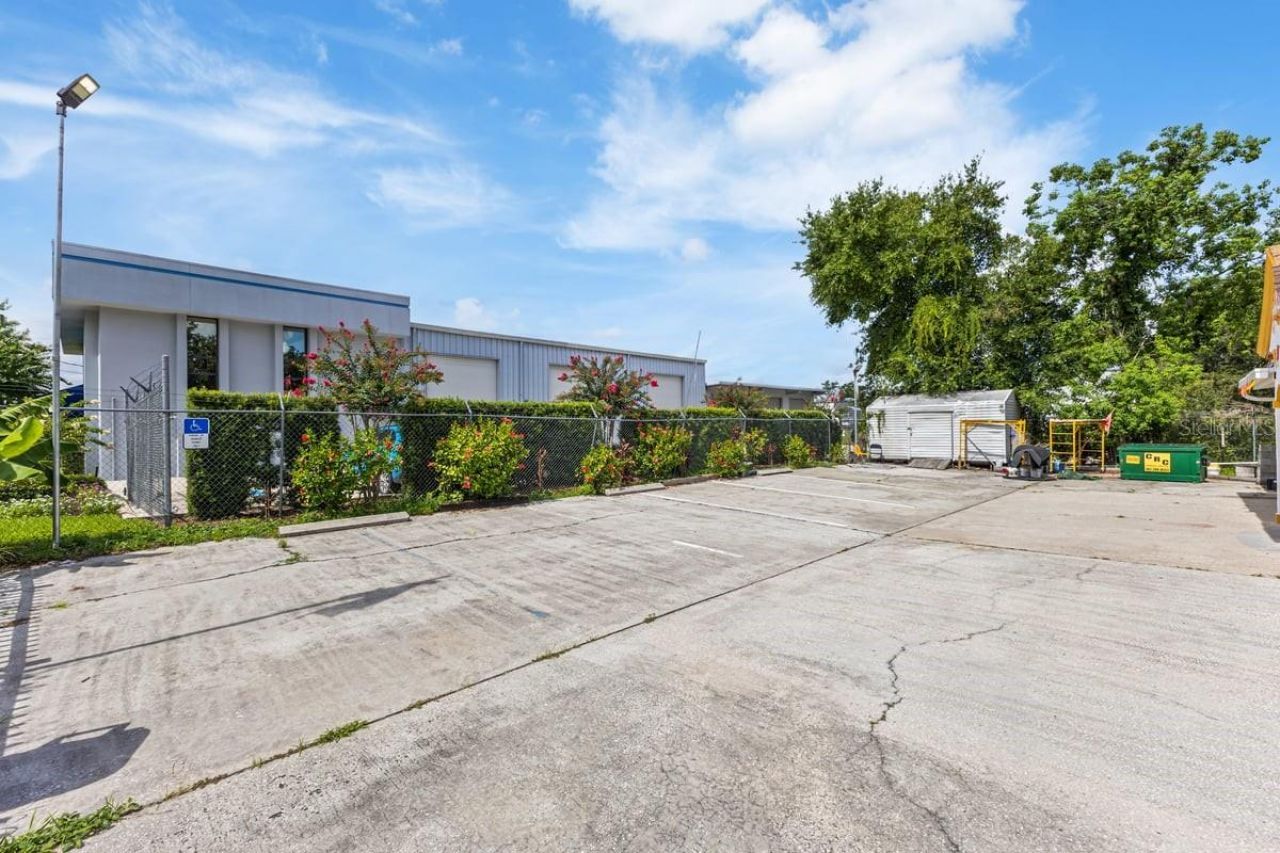 6348 All American Boulevard, Orlando, FL 32810 Photo