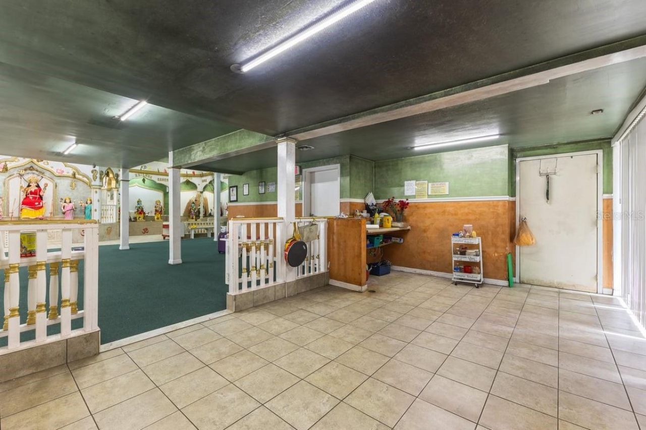 6348 All American Boulevard, Orlando, FL 32810 Photo