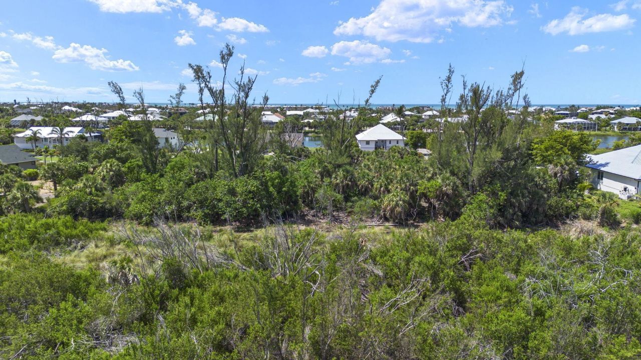 554 Lake Murex Cir, Sanibel, FL 33957 Photo