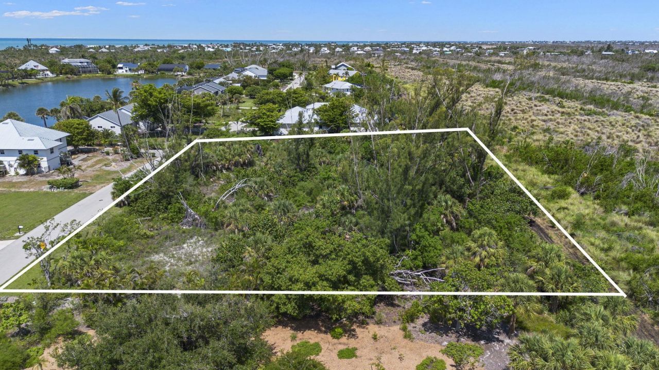 554 Lake Murex Cir, Sanibel, FL 33957 Photo