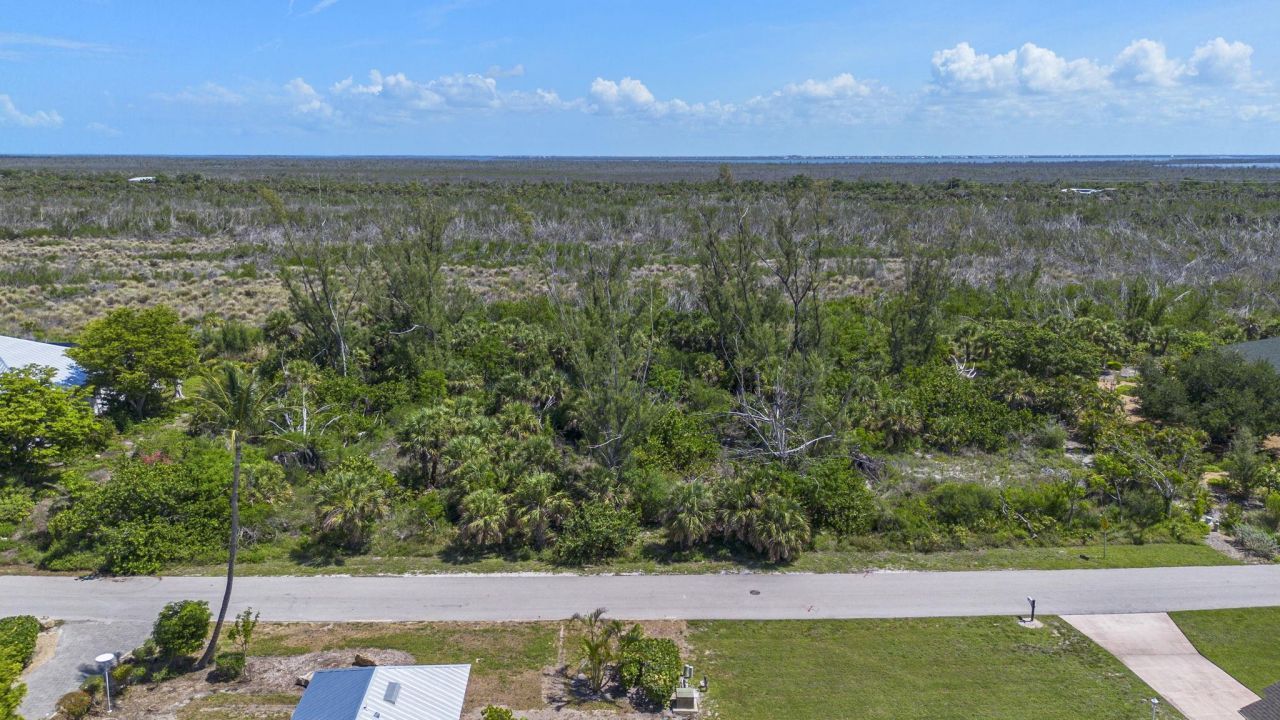 554 Lake Murex Cir, Sanibel, FL 33957 Photo