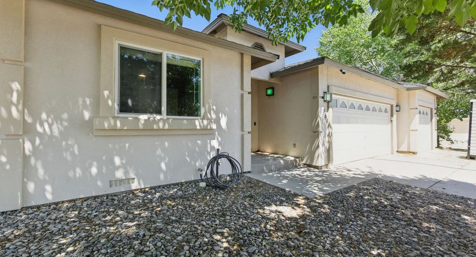 751 Divot Drive, Fernley, NV 89408 Photo
