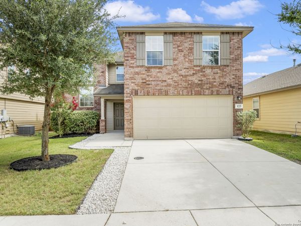 123 lina, Boerne, TX 78015