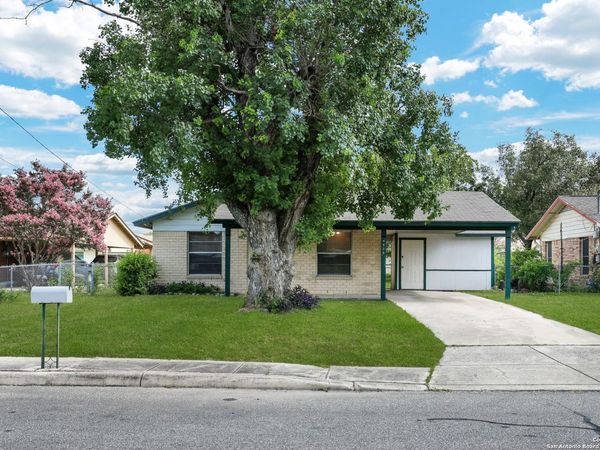 4806 Luz Ave, San Antonio, TX 78237