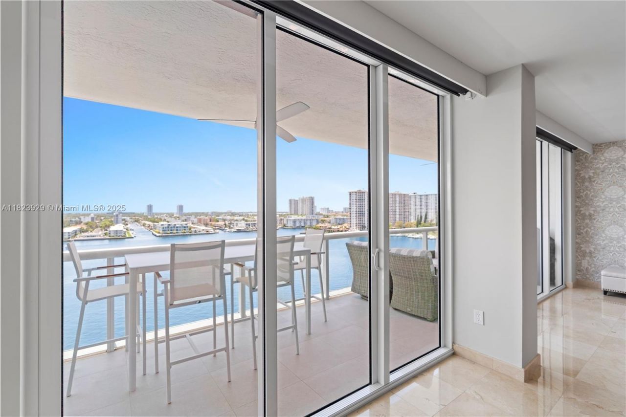 17050 N Bay Rd, Unit PH1201, Sunny Isles Beach, FL 33160 Photo