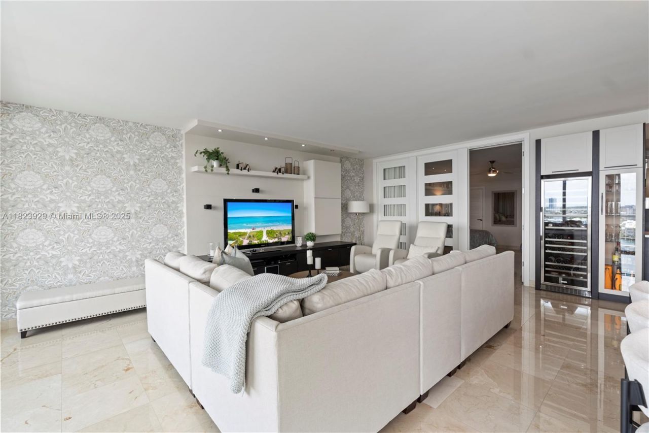 17050 N Bay Rd, Unit PH1201, Sunny Isles Beach, FL 33160 Photo