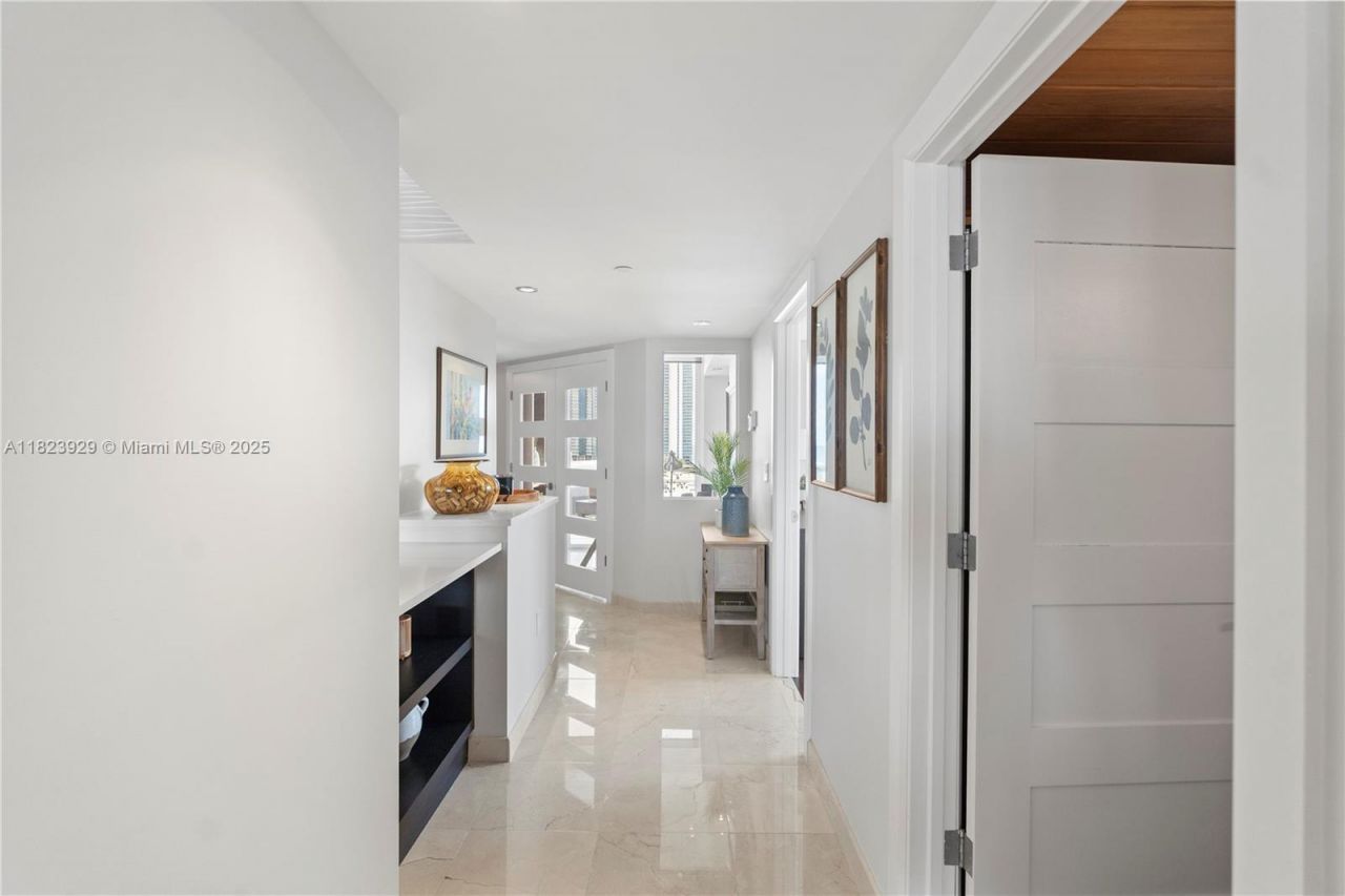 17050 N Bay Rd, Unit PH1201, Sunny Isles Beach, FL 33160 Photo