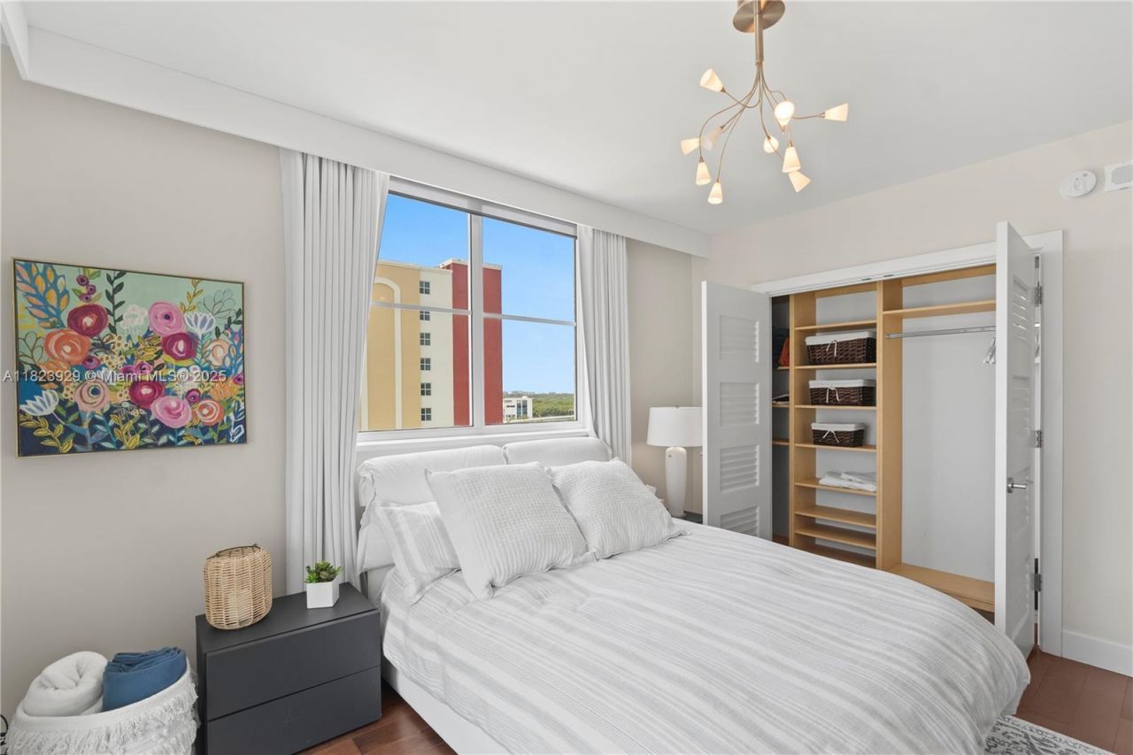 17050 N Bay Rd, Unit PH1201, Sunny Isles Beach, FL 33160 Photo