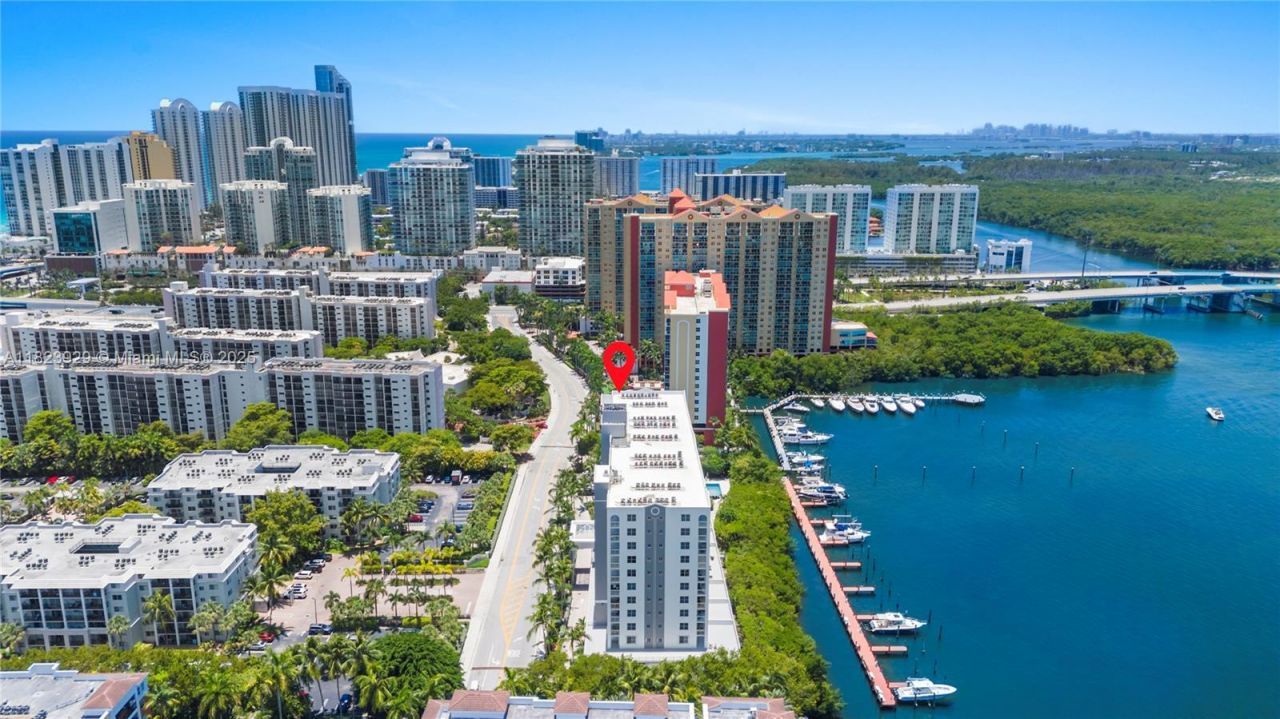 17050 N Bay Rd, Unit PH1201, Sunny Isles Beach, FL 33160 Photo