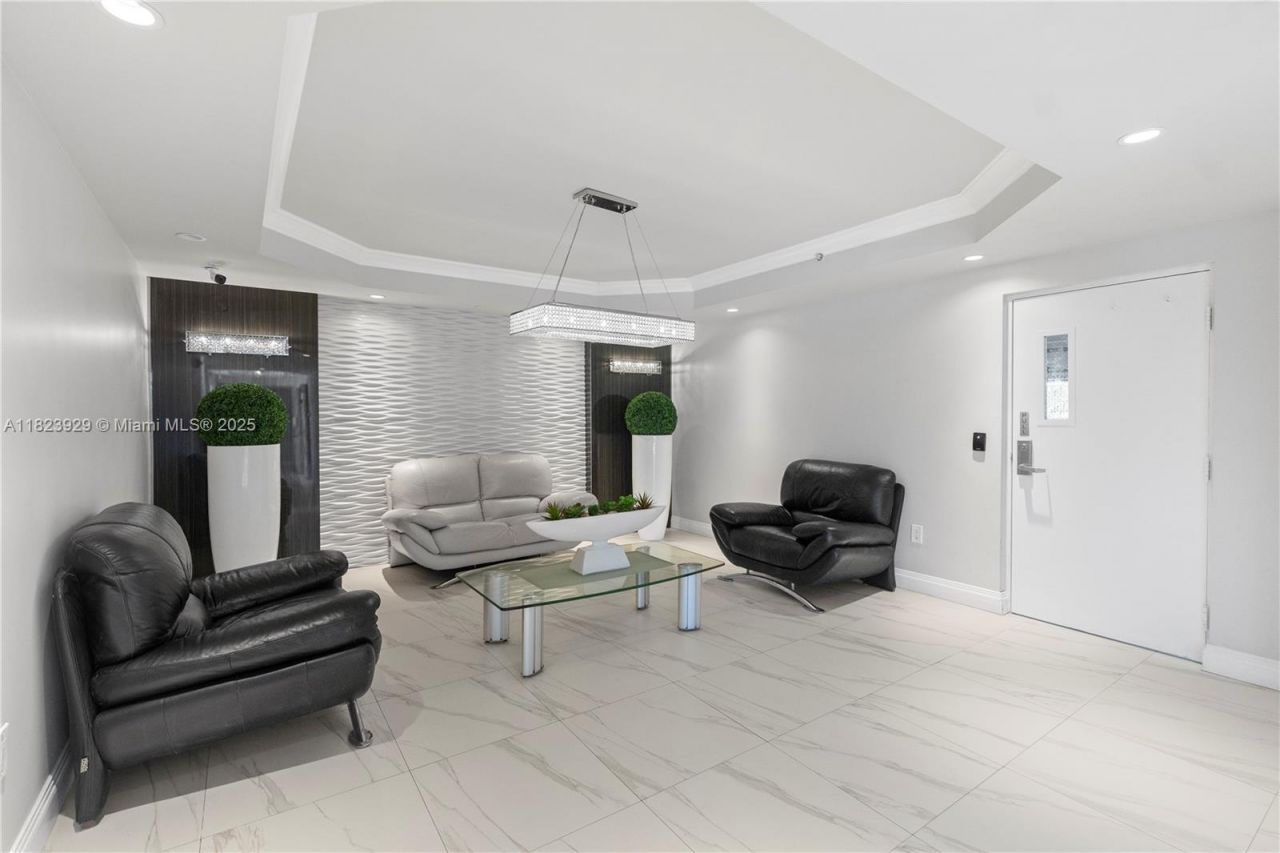 17050 N Bay Rd, Unit PH1201, Sunny Isles Beach, FL 33160 Photo