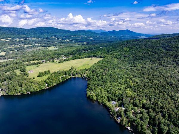 00 East Road, Tinmouth, VT 05773