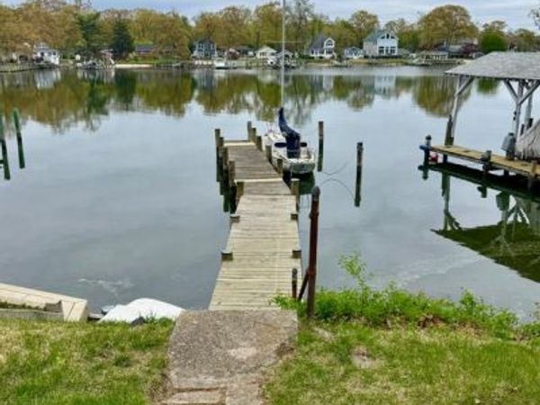 1930 CEDAR ROAD, PASADENA, MD 21122