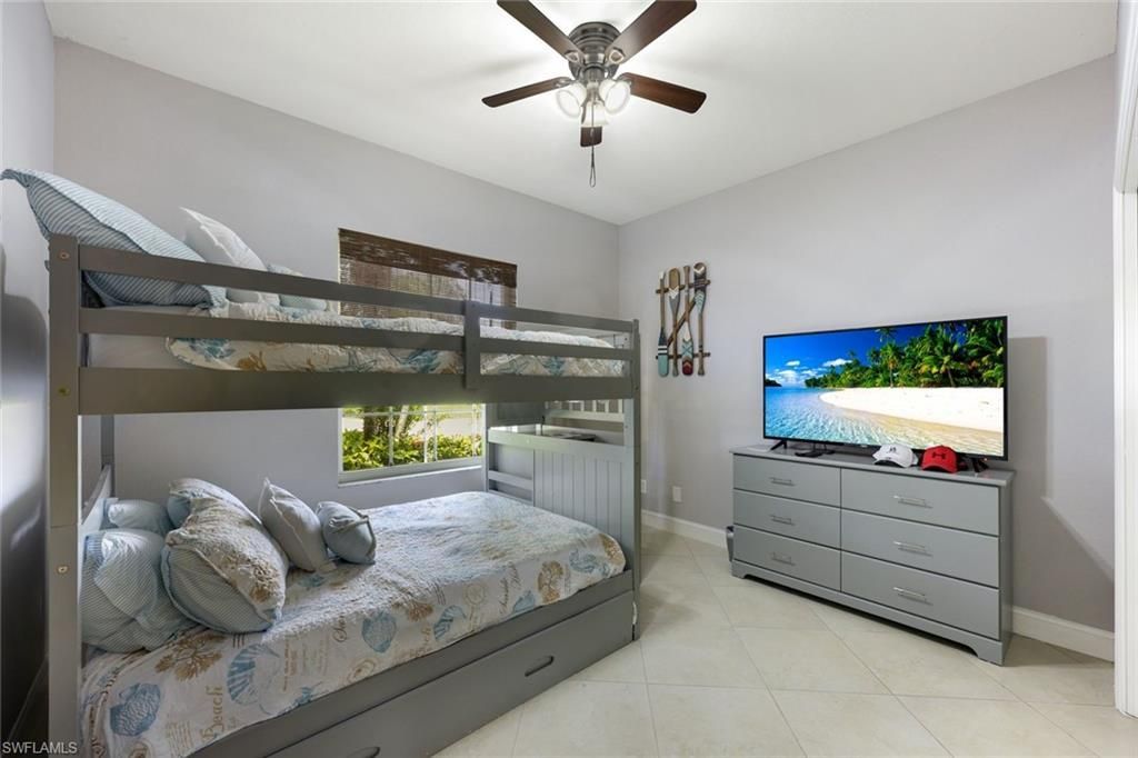 697 Crossfield Cir, Naples, FL 34104 Photo
