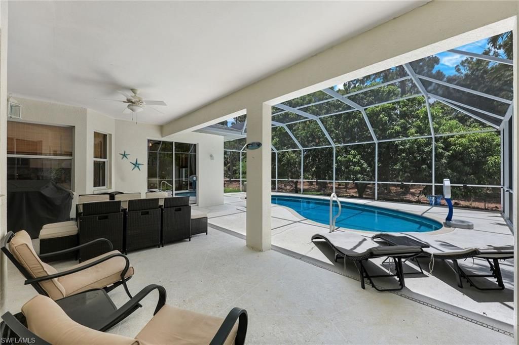 697 Crossfield Cir, Naples, FL 34104 Photo