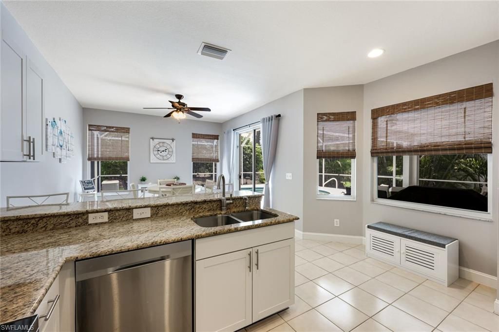 697 Crossfield Cir, Naples, FL 34104 Photo