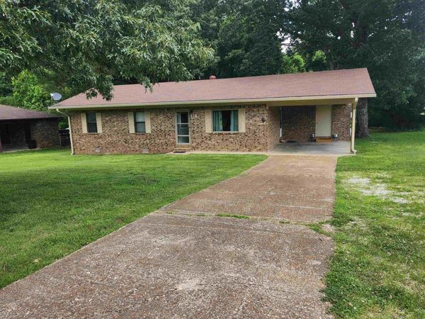 110 Peace Valley Road, Ash Flat, AR 72513