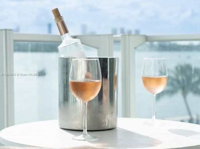 1100 West Ave, Unit 510, Miami Beach, FL 33139 Photo