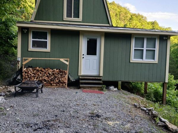 1064 Cathcart Road, Dowelltown, TN 37059