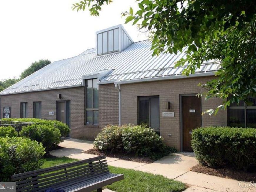 6181 Executive Boulevard, Unit 2A, Rockville, MD 20852 Main Photo