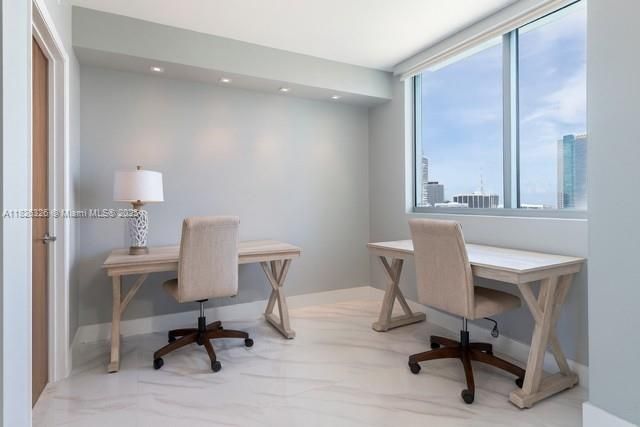 92 SW 3rd St, Unit 3901, Miami, FL 33130 Photo