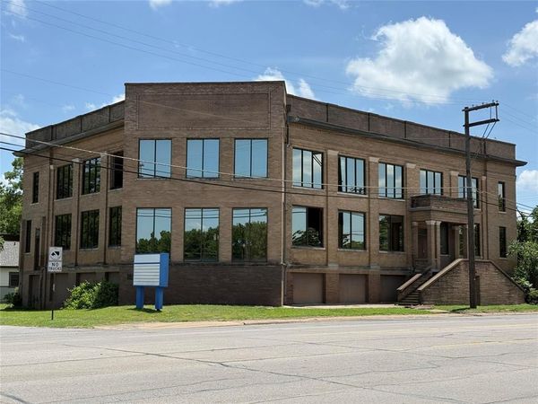 1100 S Austin Avenue, Denison, TX 75020