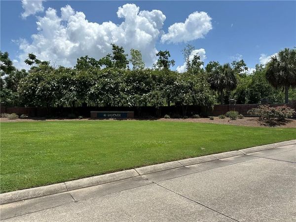 5440 EASTOVER DRIVE SOUTH, New Orleans, LA 70128