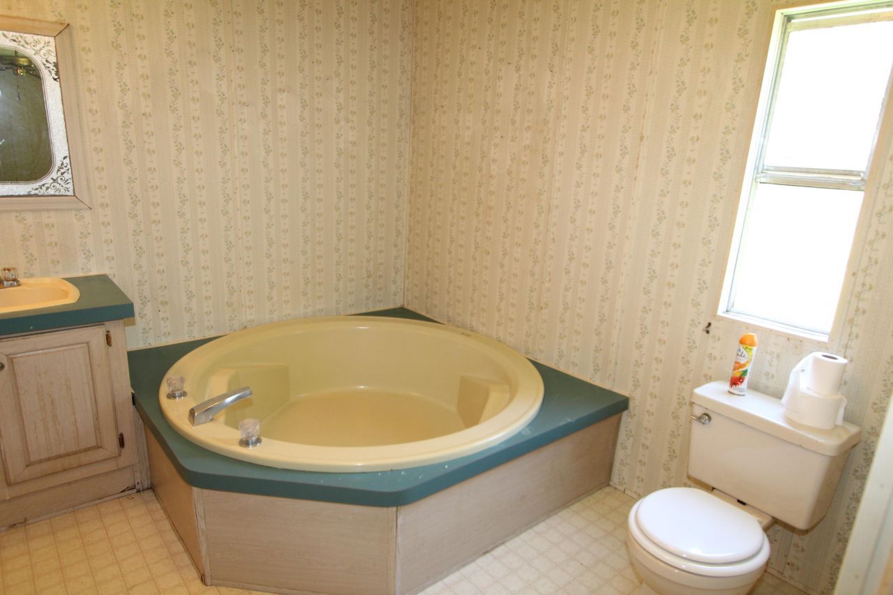 131 Gloverville Lane Photo 25